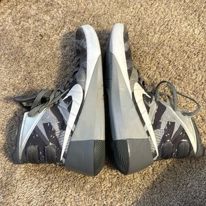 Nike hyperdunks 2015 wolf